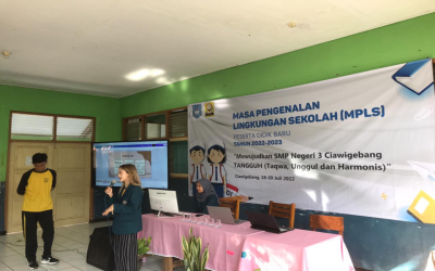 SMPN 3 Ciawigebang Menyambut Semester Baru dengan “Kelas Ceria” bersama Mahasiswa KKN Undip